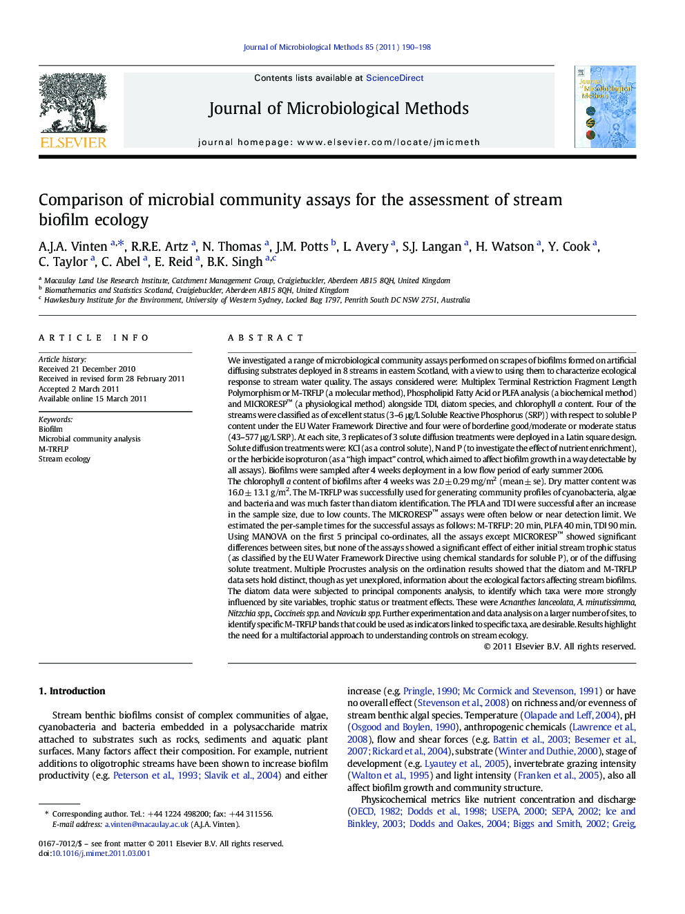 Comparison of microbial community assays for the assessment of stream biofilm ecology