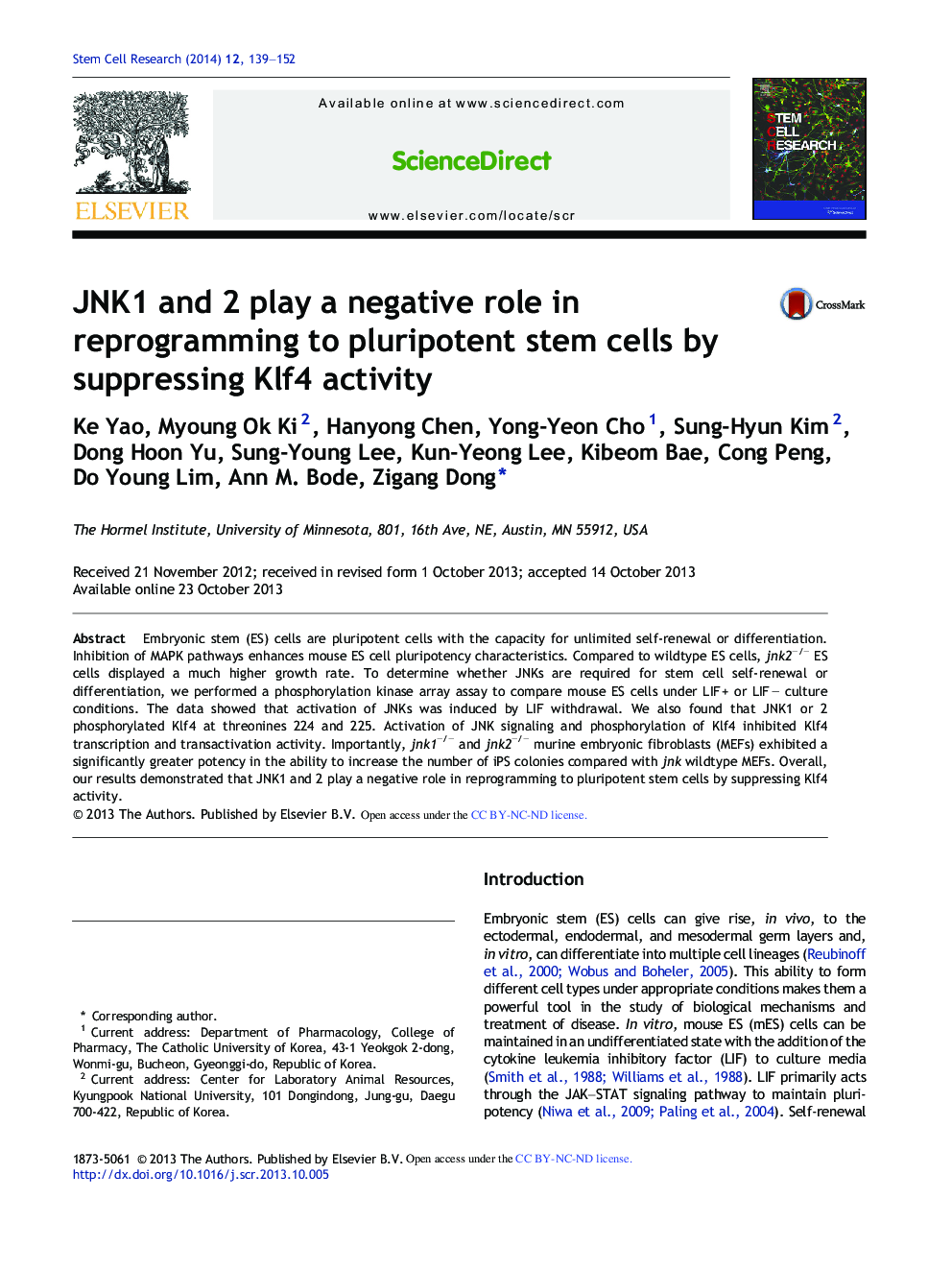 JNK1 and 2 play a negative role in reprogramming to pluripotent stem cells by suppressing Klf4 activity