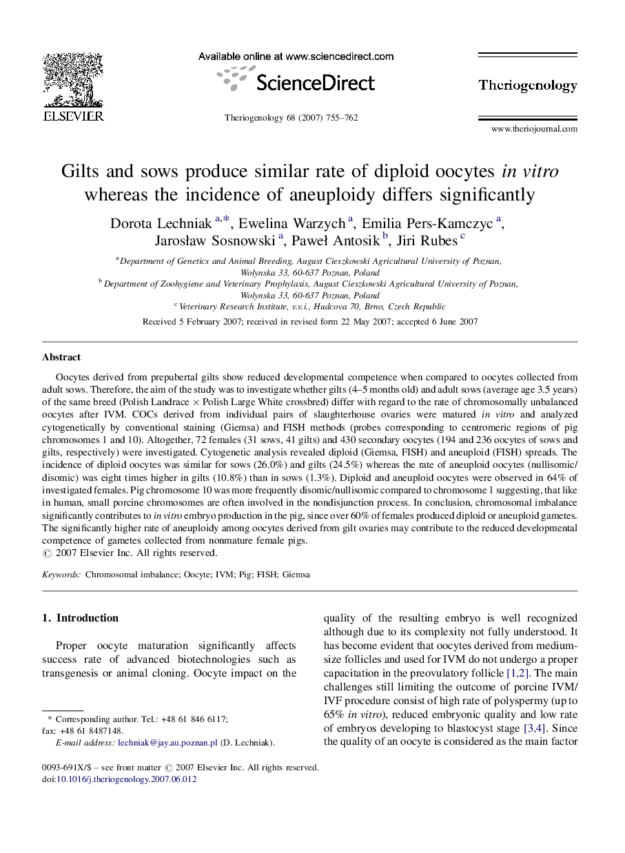 Gilts and sows produce similar rate of diploid oocytes in vitro whereas the incidence of aneuploidy differs significantly