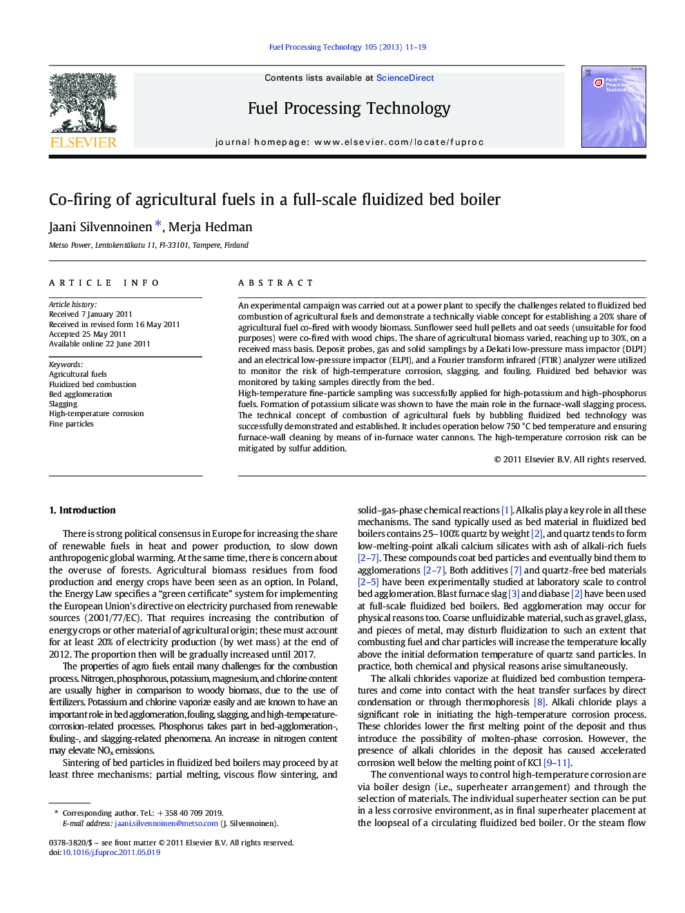 Co-firing of agricultural fuels in a full-scale fluidized bed boiler