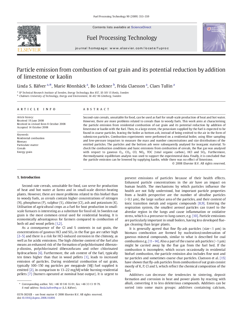 Particle emission from combustion of oat grain and its potential reduction by addition of limestone or kaolin