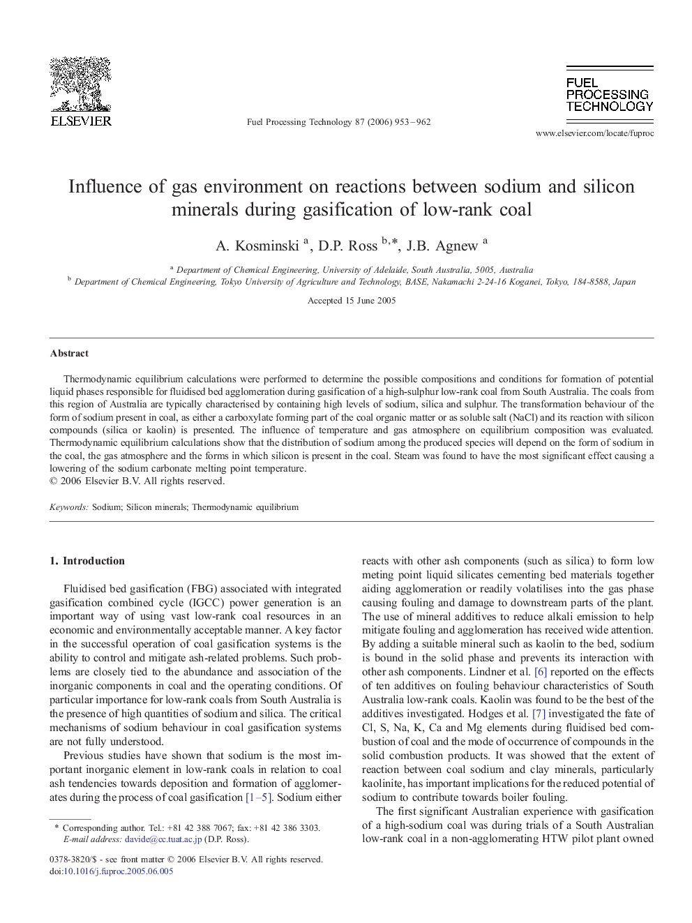 Influence of gas environment on reactions between sodium and silicon minerals during gasification of low-rank coal