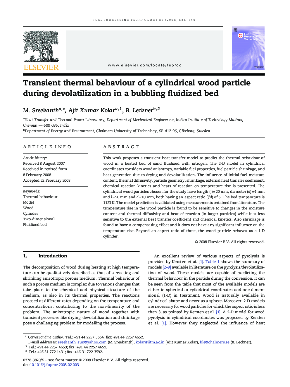Transient thermal behaviour of a cylindrical wood particle during devolatilization in a bubbling fluidized bed