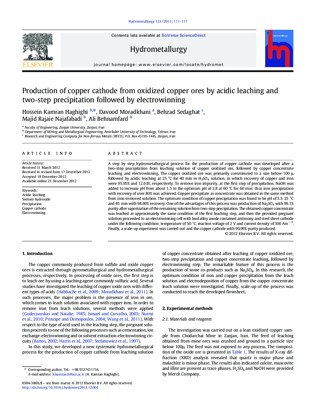 Production of copper cathode from oxidized copper ores by acidic leaching and two-step precipitation followed by electrowinning