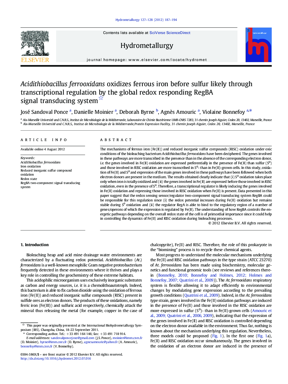 Acidithiobacillus ferrooxidans oxidizes ferrous iron before sulfur likely through transcriptional regulation by the global redox responding RegBA signal transducing system 