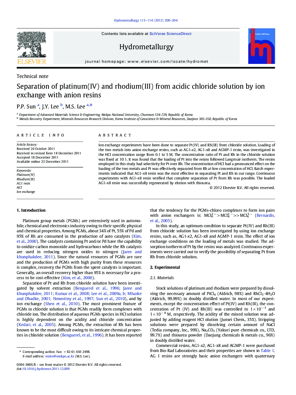 Separation of platinum(IV) and rhodium(III) from acidic chloride solution by ion exchange with anion resins