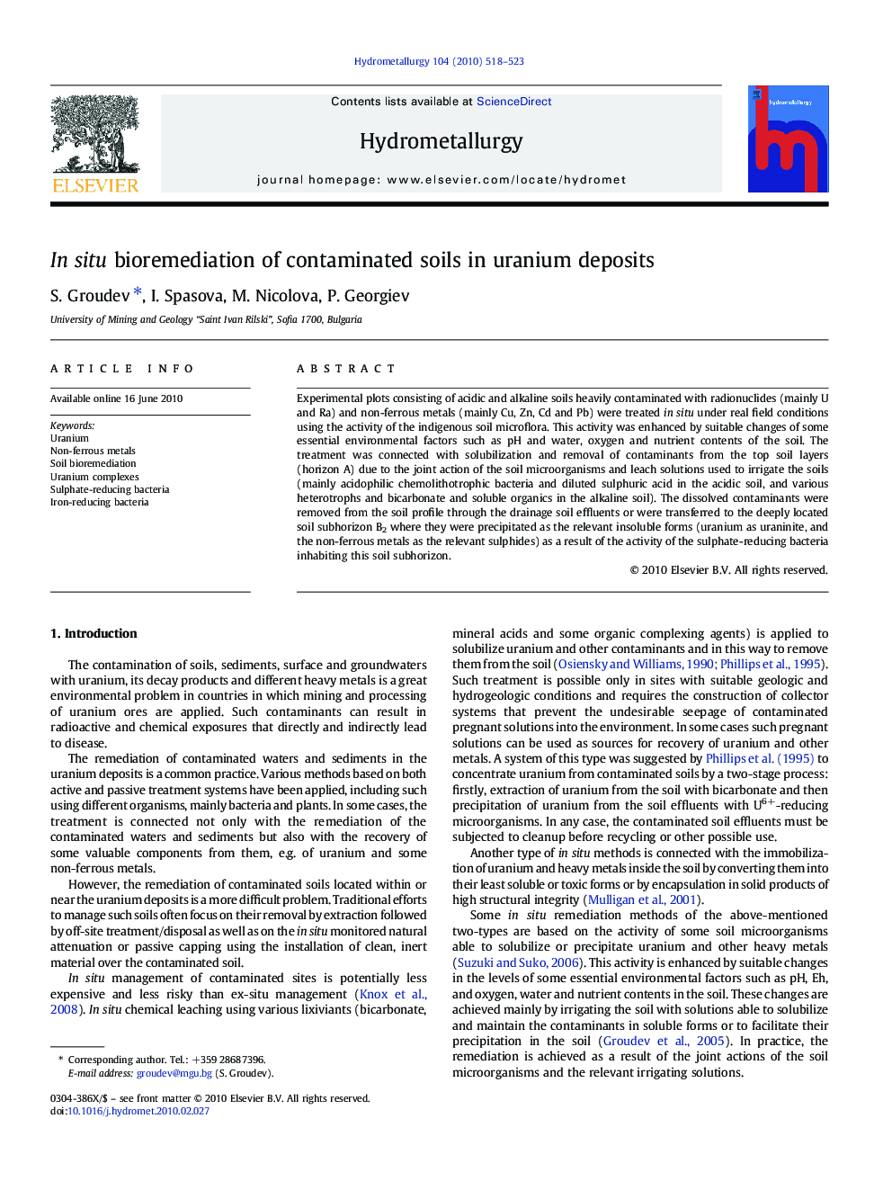 In situ bioremediation of contaminated soils in uranium deposits