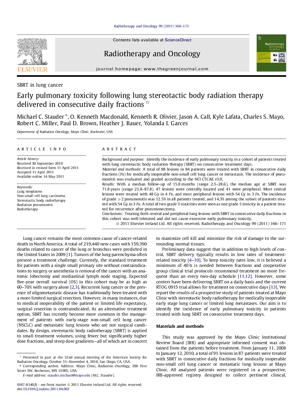 Early pulmonary toxicity following lung stereotactic body radiation therapy delivered in consecutive daily fractions 