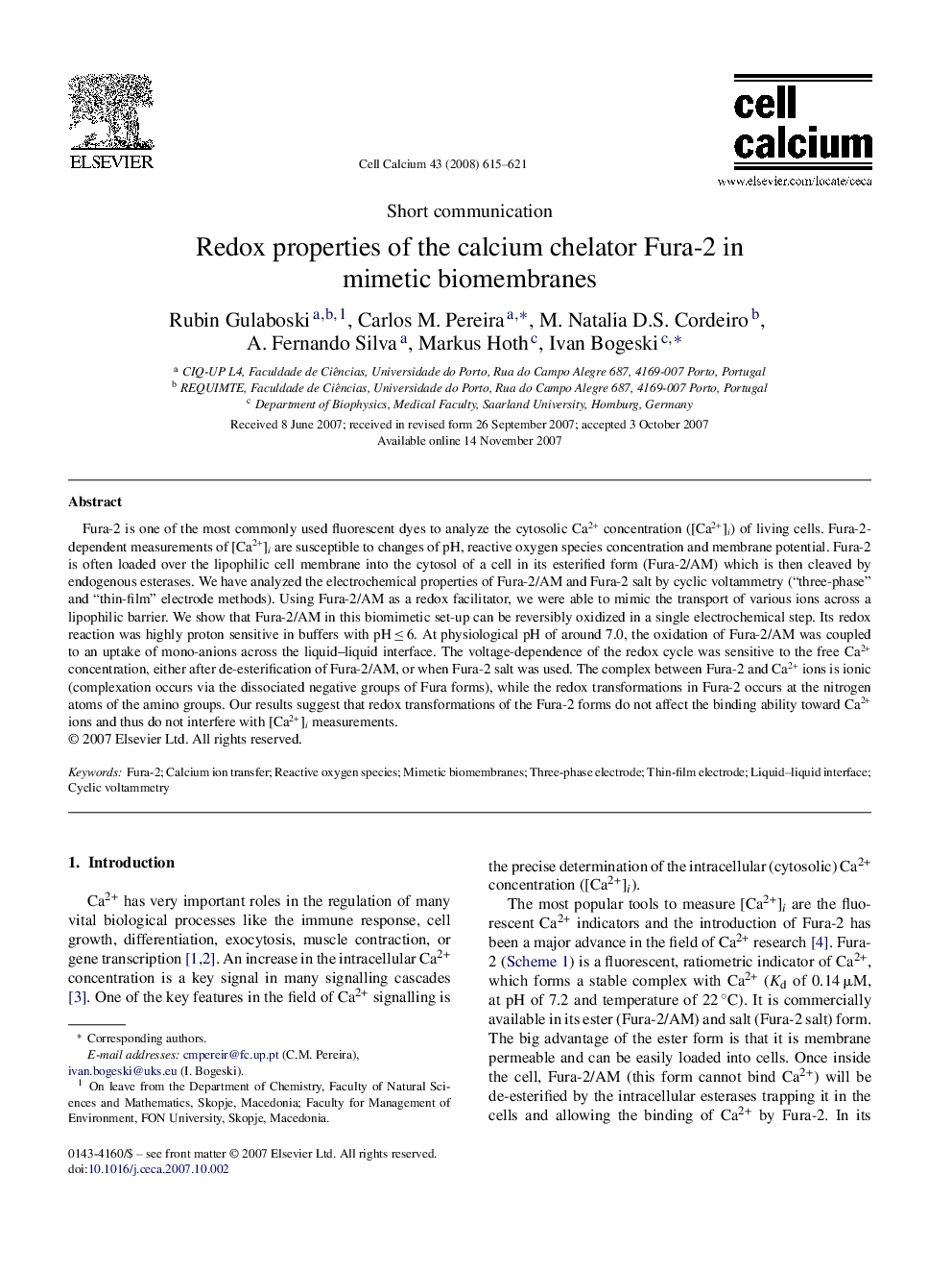 Redox properties of the calcium chelator Fura-2 in mimetic biomembranes