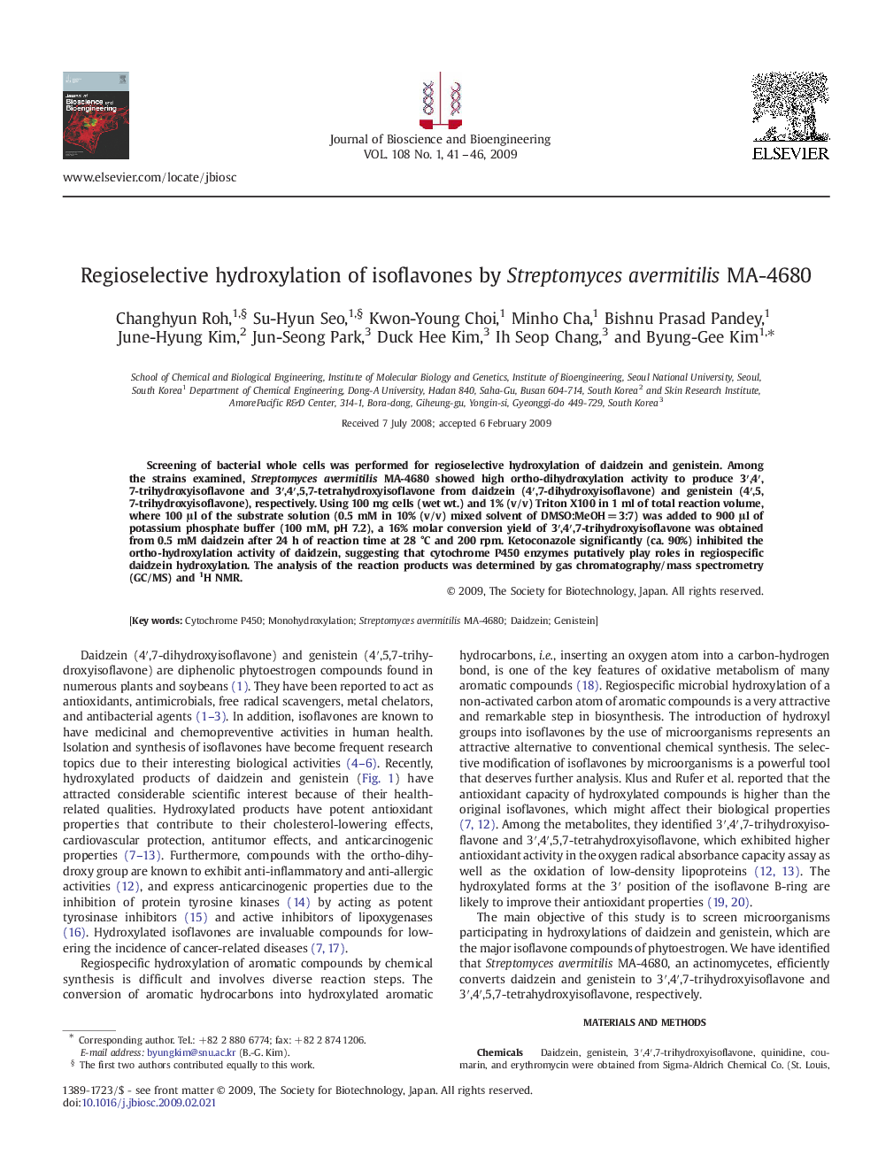 Regioselective hydroxylation of isoflavones by Streptomyces avermitilis MA-4680