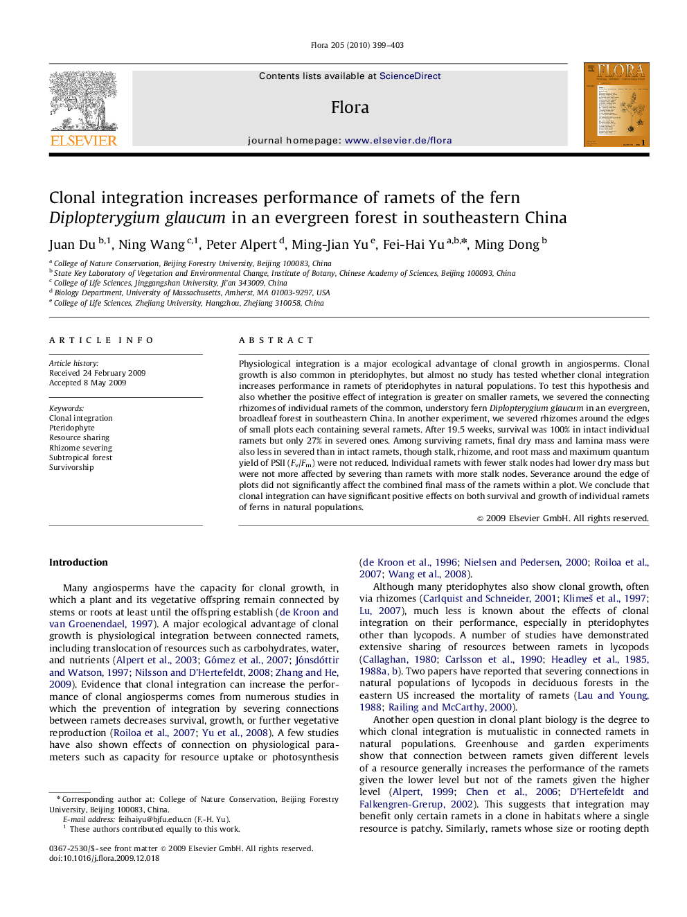 Clonal integration increases performance of ramets of the fern Diplopterygium glaucum in an evergreen forest in southeastern China