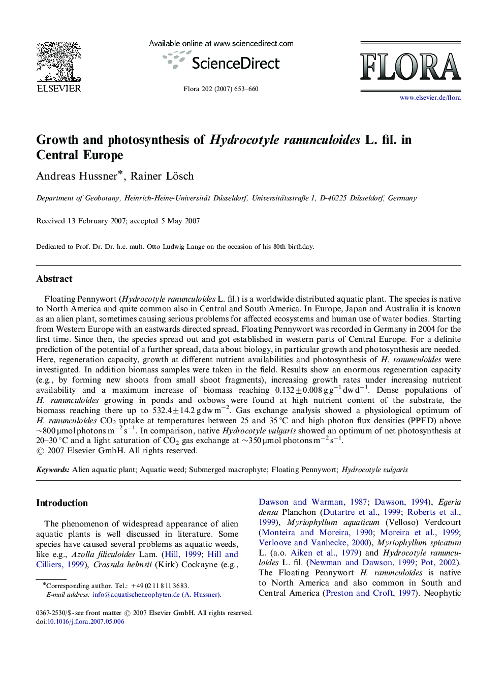 Growth and photosynthesis of Hydrocotyle ranunculoides L. fil. in Central Europe