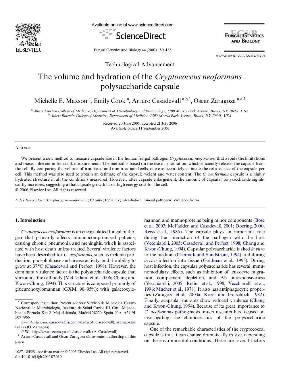 The volume and hydration of the Cryptococcus neoformans polysaccharide capsule