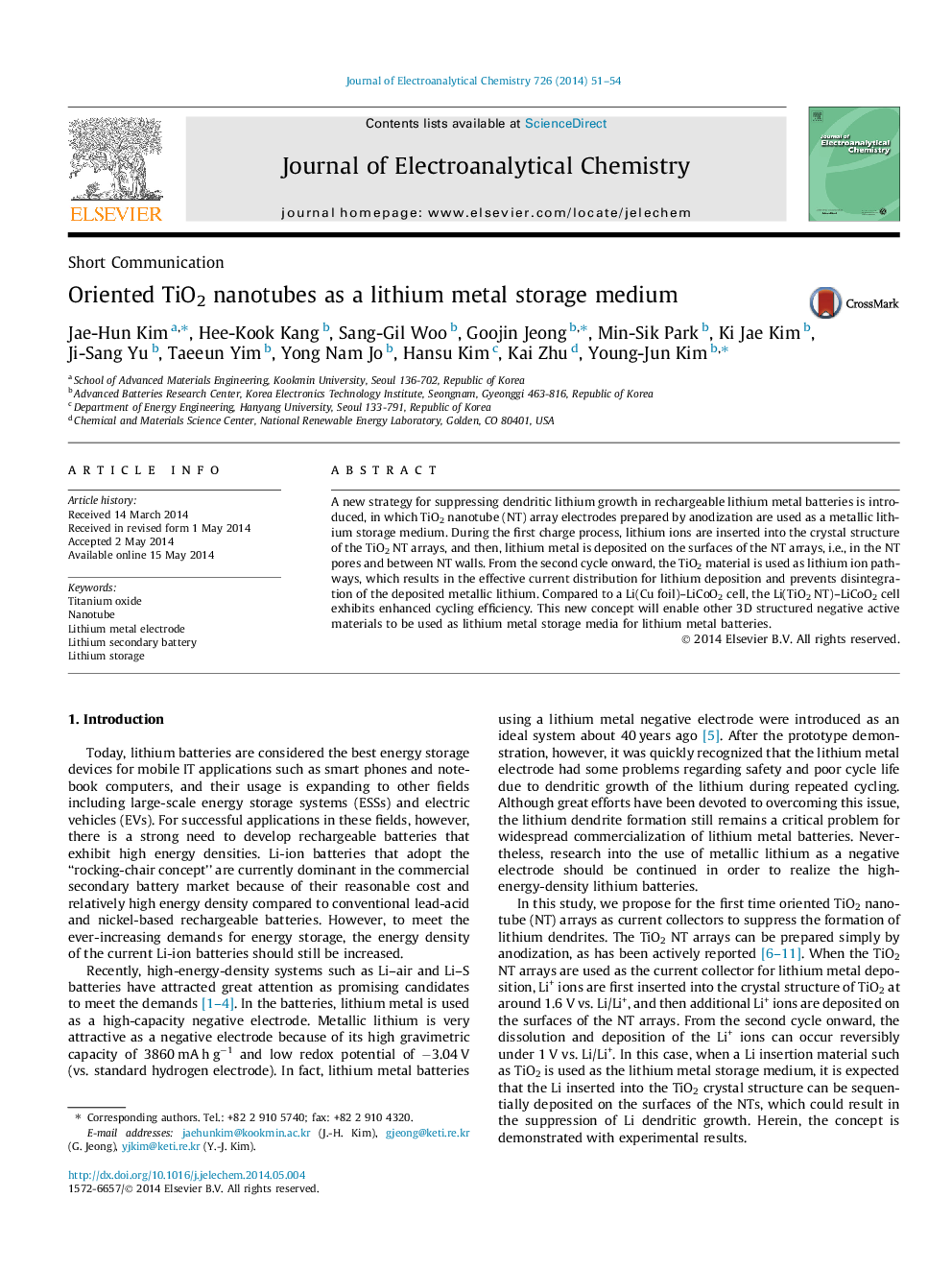 Oriented TiO2 nanotubes as a lithium metal storage medium