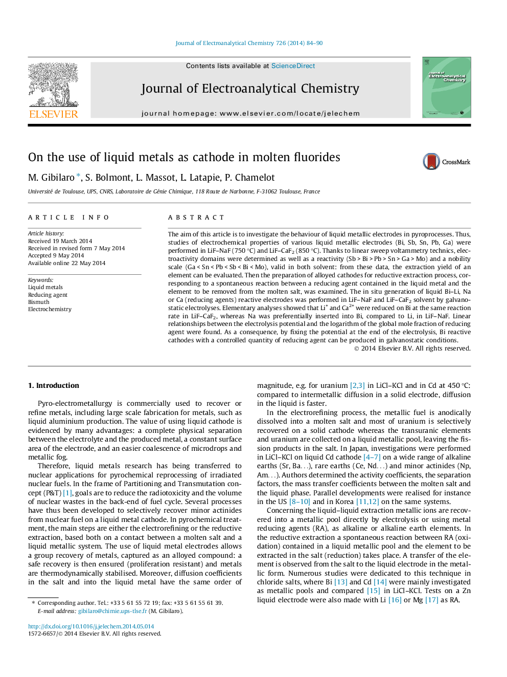 On the use of liquid metals as cathode in molten fluorides