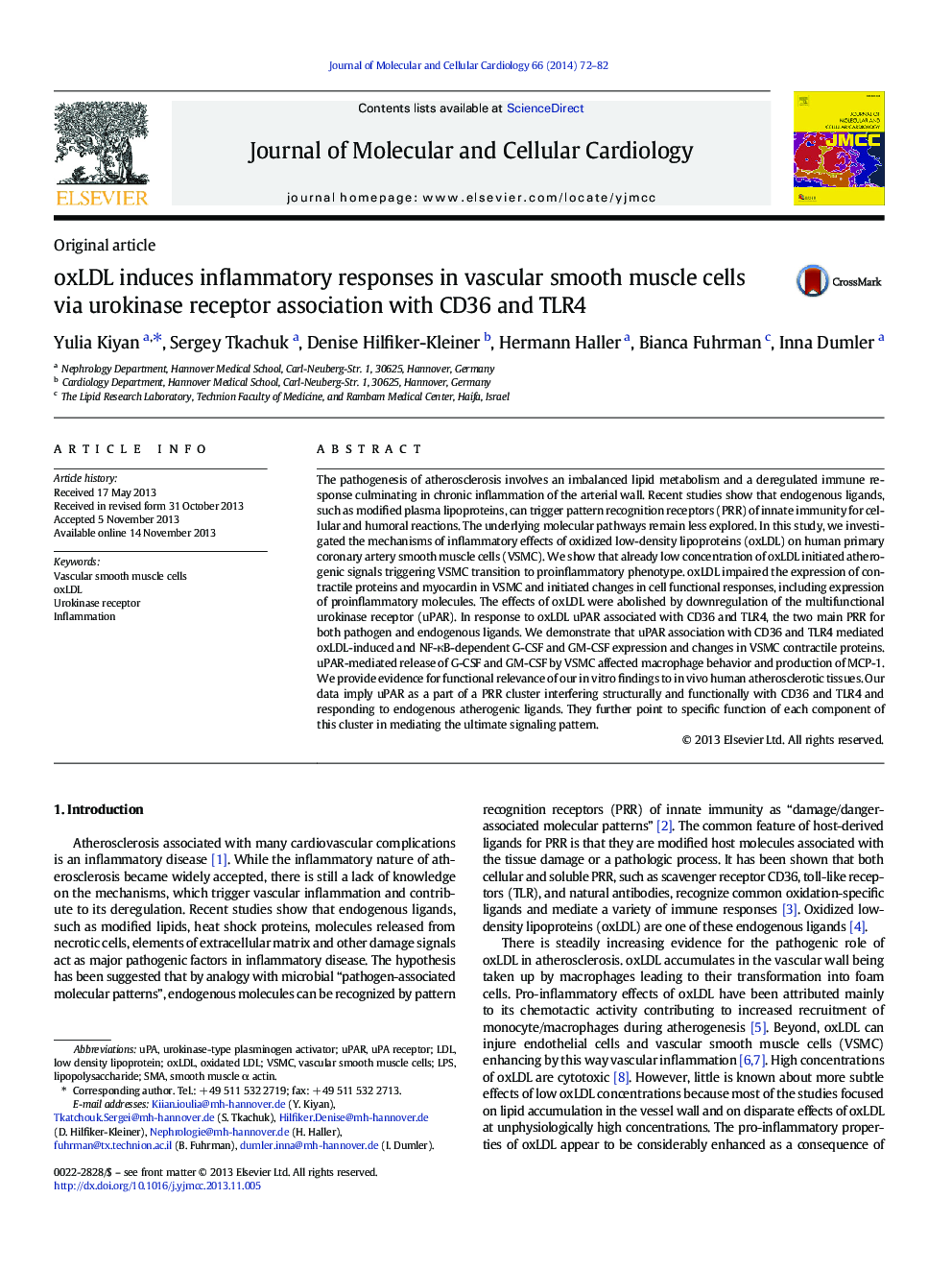 oxLDL induces inflammatory responses in vascular smooth muscle cells via urokinase receptor association with CD36 and TLR4