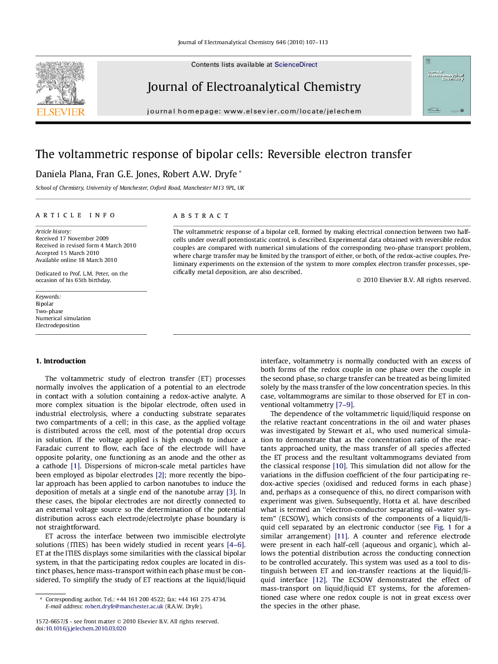 The voltammetric response of bipolar cells: Reversible electron transfer