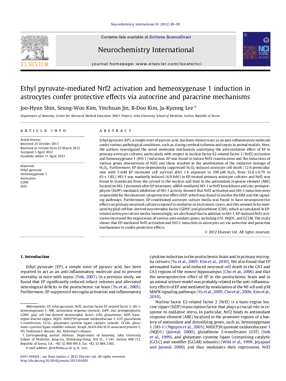 Ethyl pyruvate-mediated Nrf2 activation and hemeoxygenase 1 induction in astrocytes confer protective effects via autocrine and paracrine mechanisms