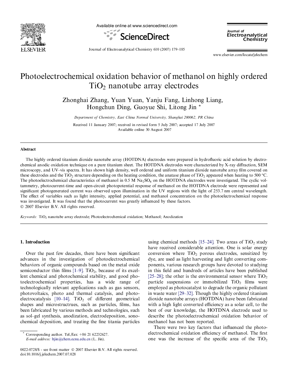 Photoelectrochemical oxidation behavior of methanol on highly ordered TiO2 nanotube array electrodes