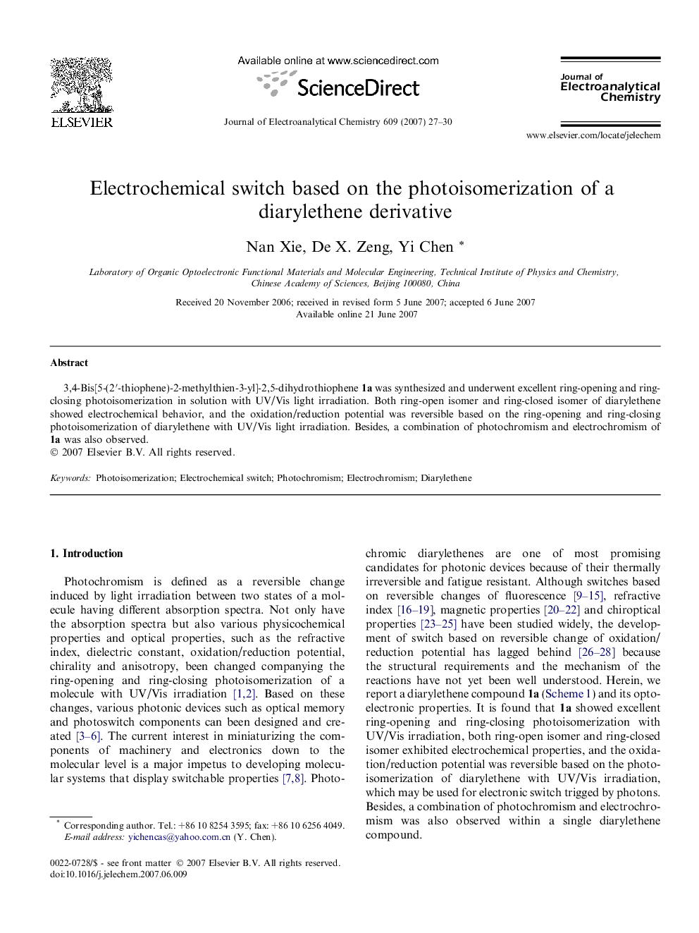 Electrochemical switch based on the photoisomerization of a diarylethene derivative