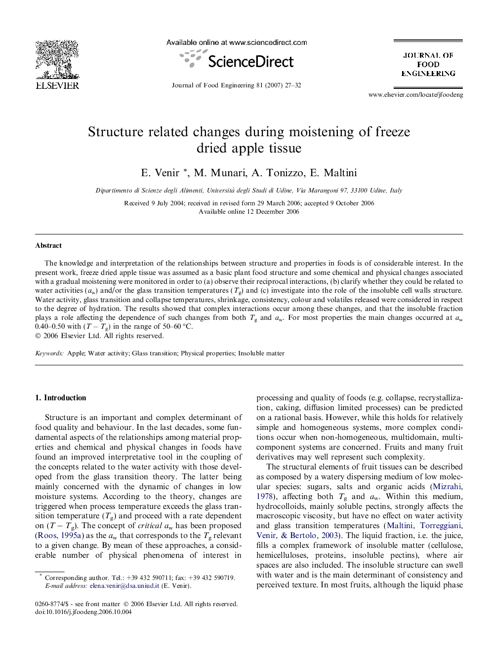 Structure related changes during moistening of freeze dried apple tissue