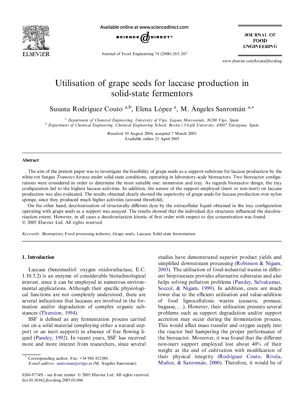 Utilisation of grape seeds for laccase production in solid-state fermentors