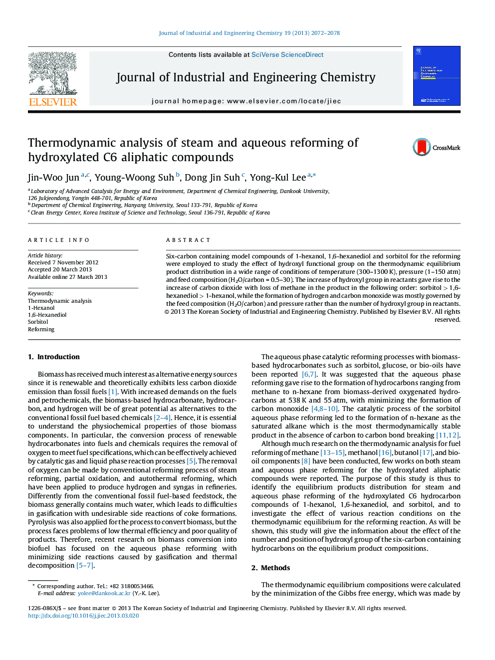 Thermodynamic analysis of steam and aqueous reforming of hydroxylated C6 aliphatic compounds