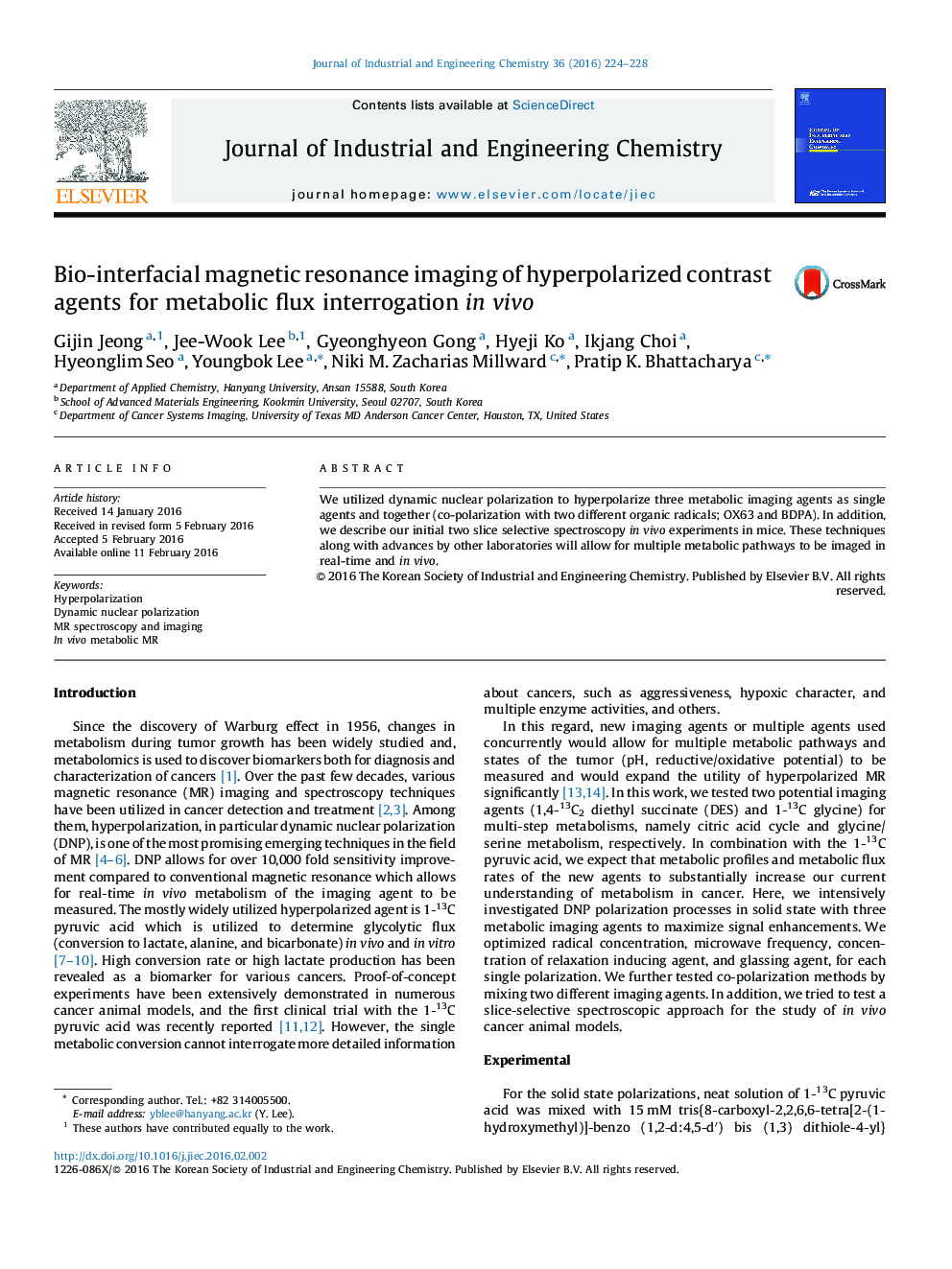 Bio-interfacial magnetic resonance imaging of hyperpolarized contrast agents for metabolic flux interrogation in vivo