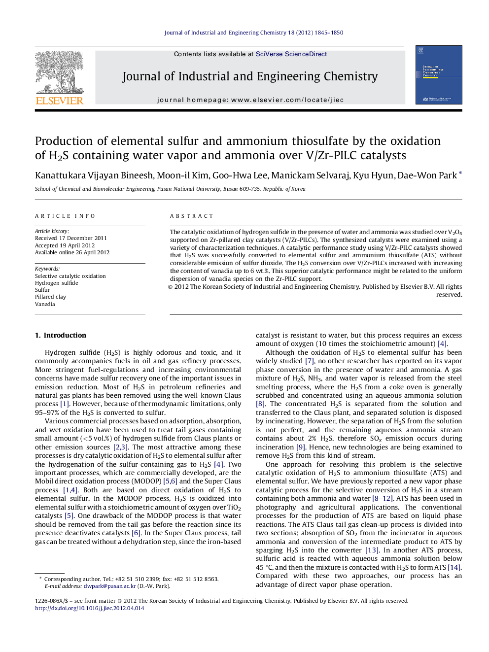 Production of elemental sulfur and ammonium thiosulfate by the oxidation of H2S containing water vapor and ammonia over V/Zr-PILC catalysts