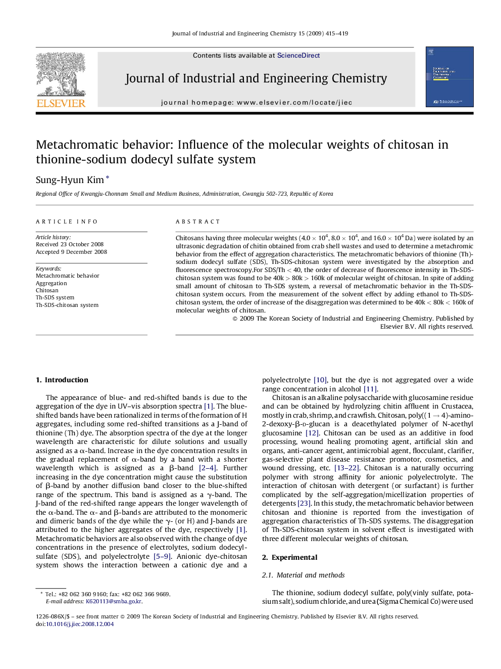 Metachromatic behavior: Influence of the molecular weights of chitosan in thionine-sodium dodecyl sulfate system