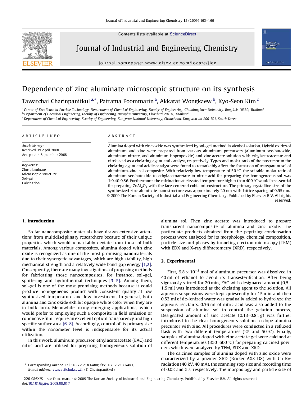 Dependence of zinc aluminate microscopic structure on its synthesis