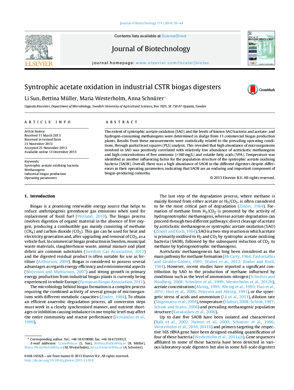 Syntrophic acetate oxidation in industrial CSTR biogas digesters