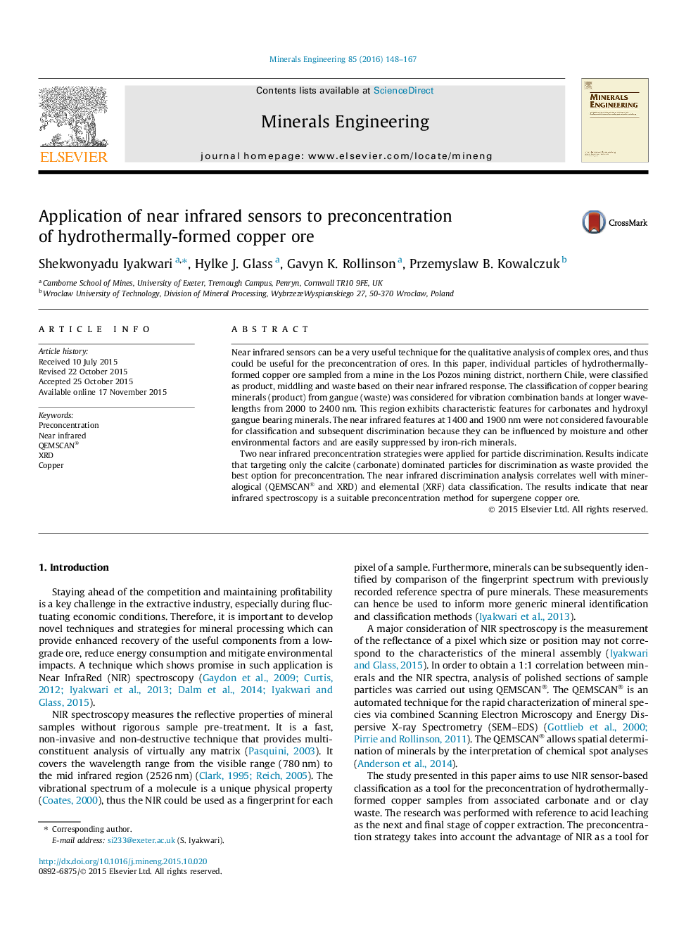 Application of near infrared sensors to preconcentration of hydrothermally-formed copper ore