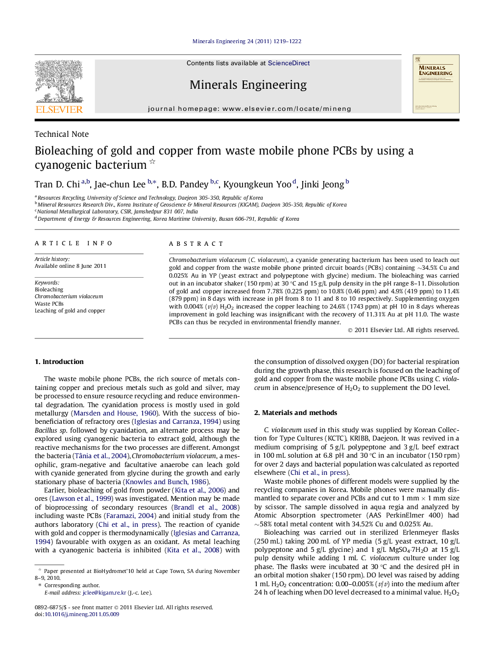 Bioleaching of gold and copper from waste mobile phone PCBs by using a cyanogenic bacterium 