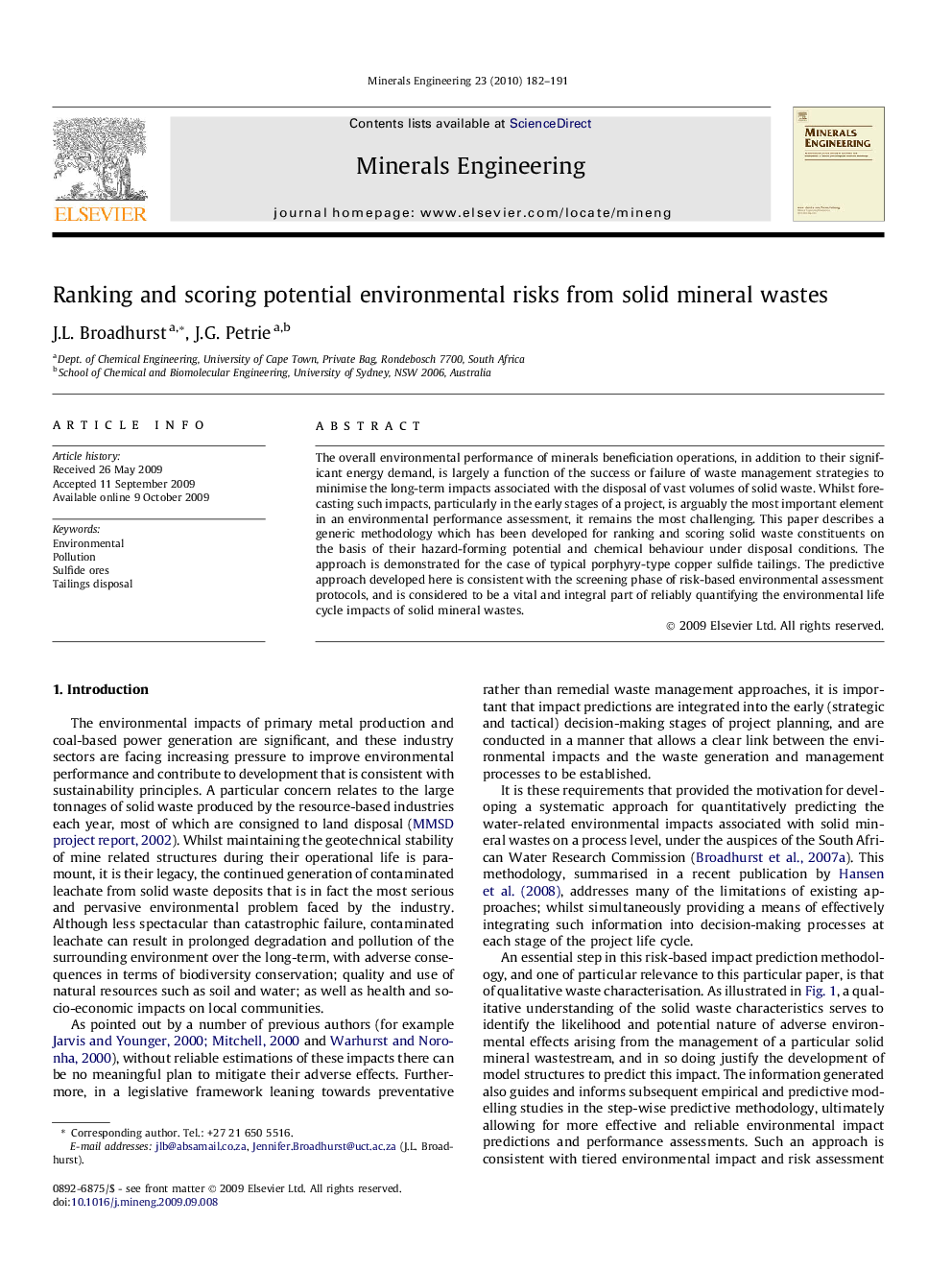 Ranking and scoring potential environmental risks from solid mineral wastes