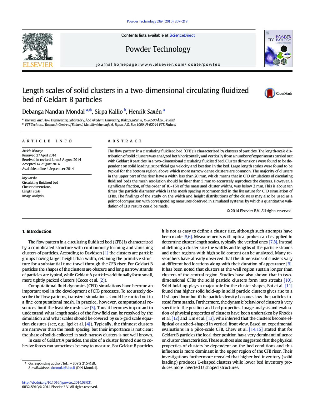 Length scales of solid clusters in a two-dimensional circulating fluidized bed of Geldart B particles