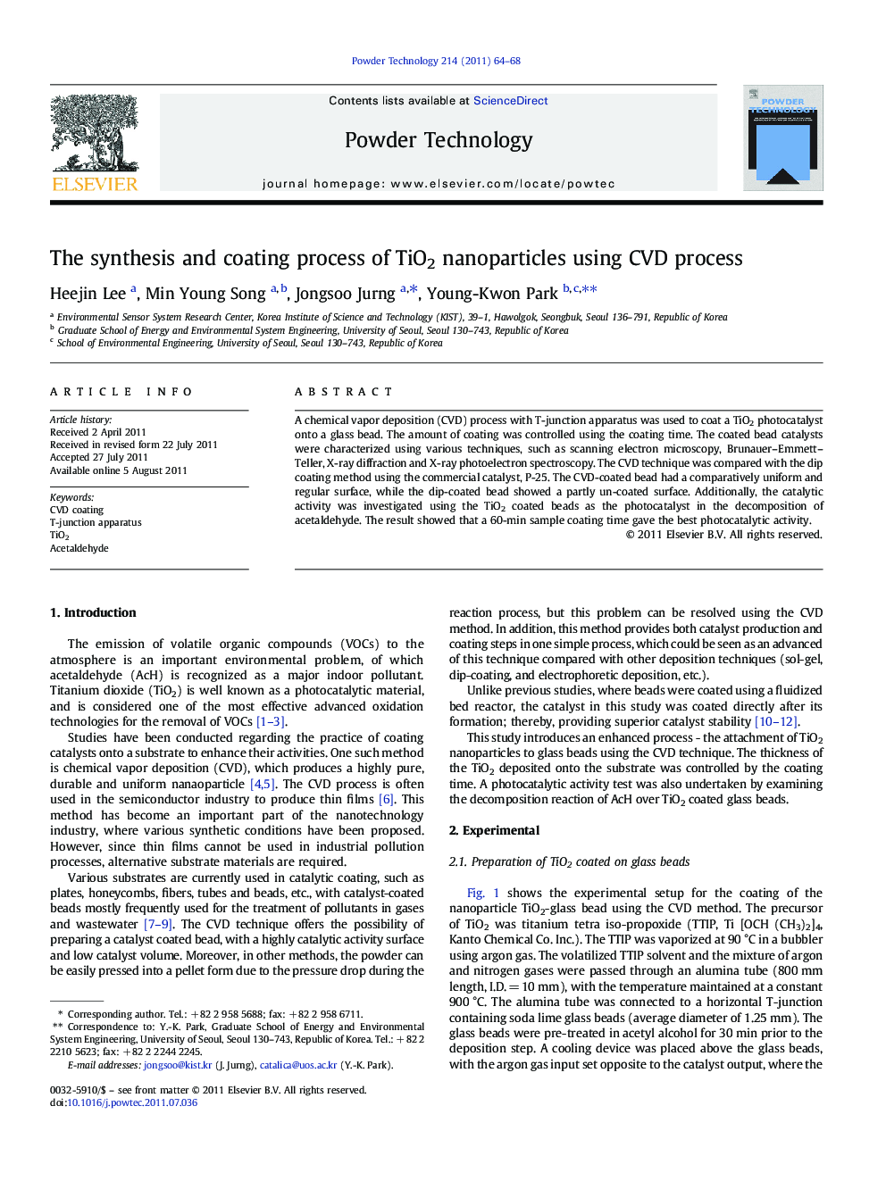 The synthesis and coating process of TiO2 nanoparticles using CVD process