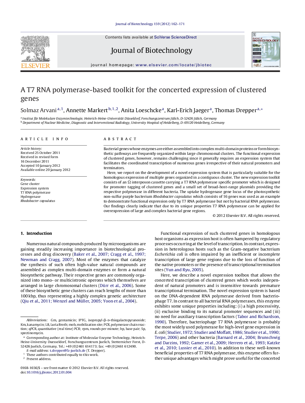 A T7 RNA polymerase-based toolkit for the concerted expression of clustered genes