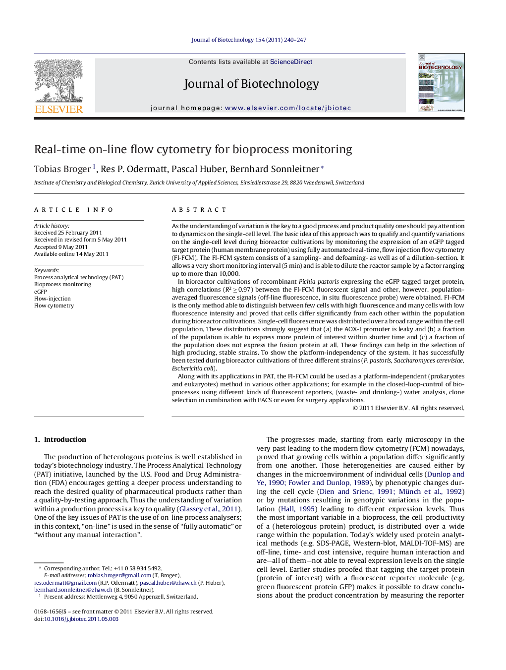 Real-time on-line flow cytometry for bioprocess monitoring