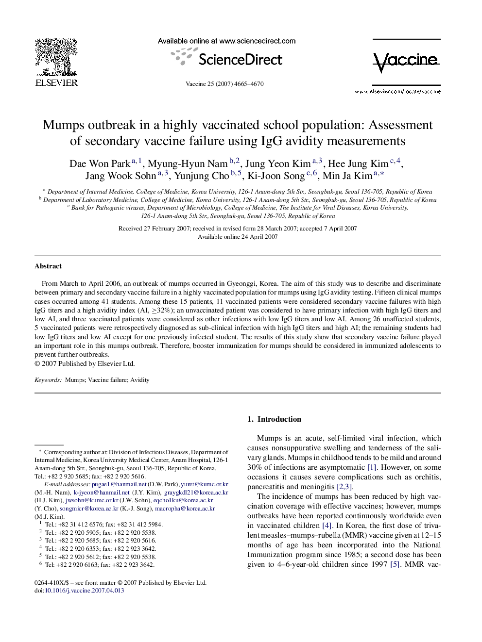 Mumps outbreak in a highly vaccinated school population: Assessment of secondary vaccine failure using IgG avidity measurements