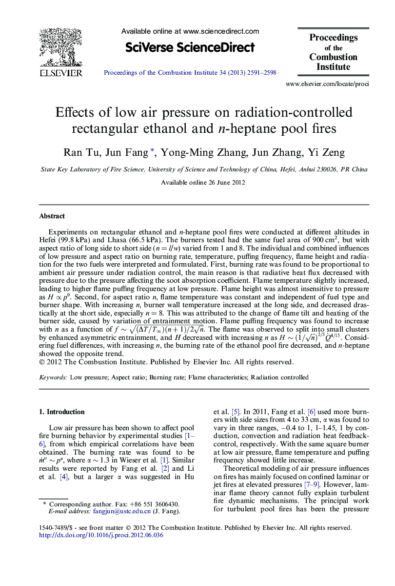 Effects of low air pressure on radiation-controlled rectangular ethanol and n-heptane pool fires