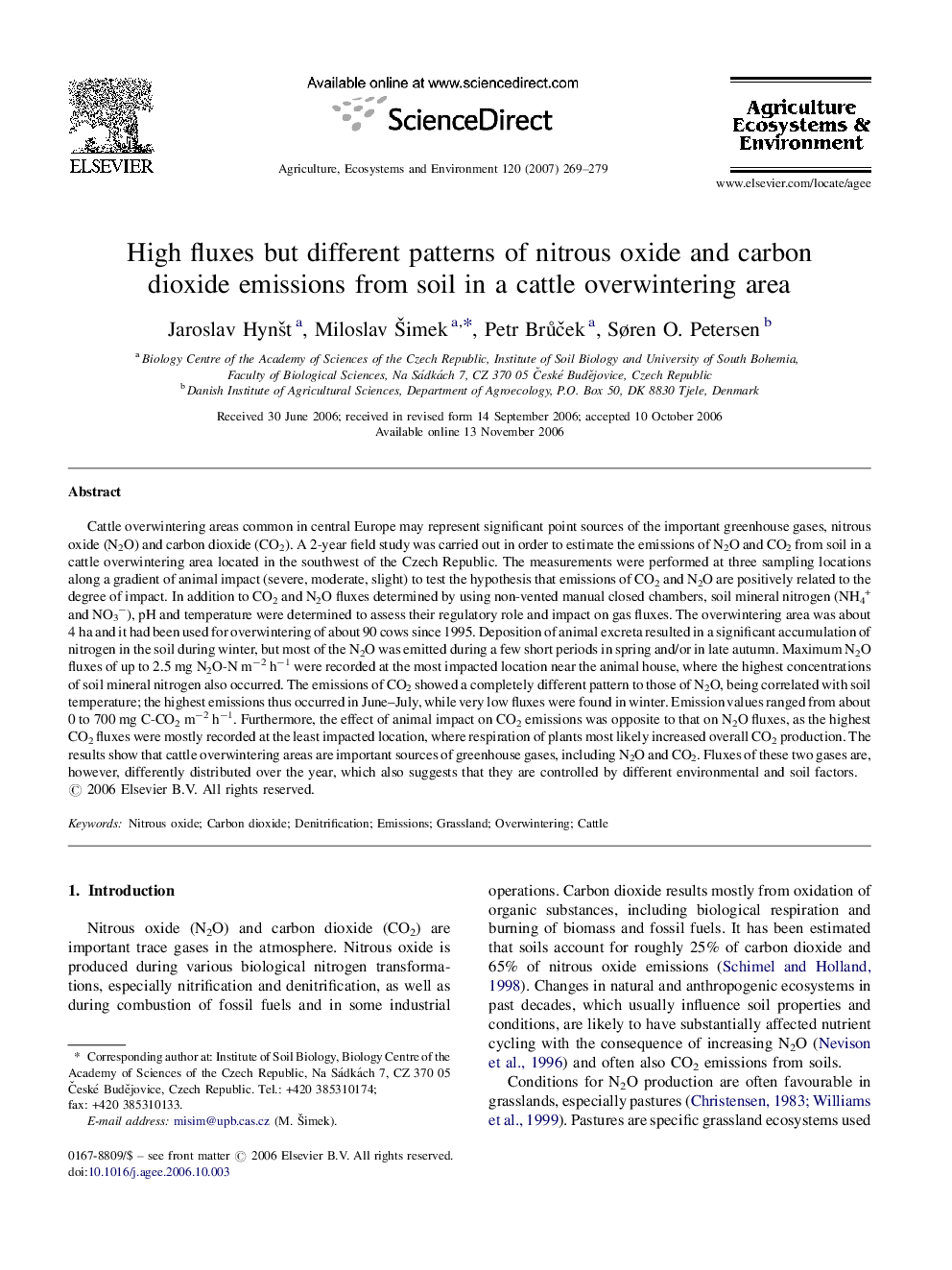 عکس صفحه اول مقاله: High fluxes but different patterns of nitrous oxide and carbon dioxide emissions from soil in a cattle overwintering area High fluxes but different patterns of nitrous oxide and carbon dioxide emissions from soil in a cattle overwintering area