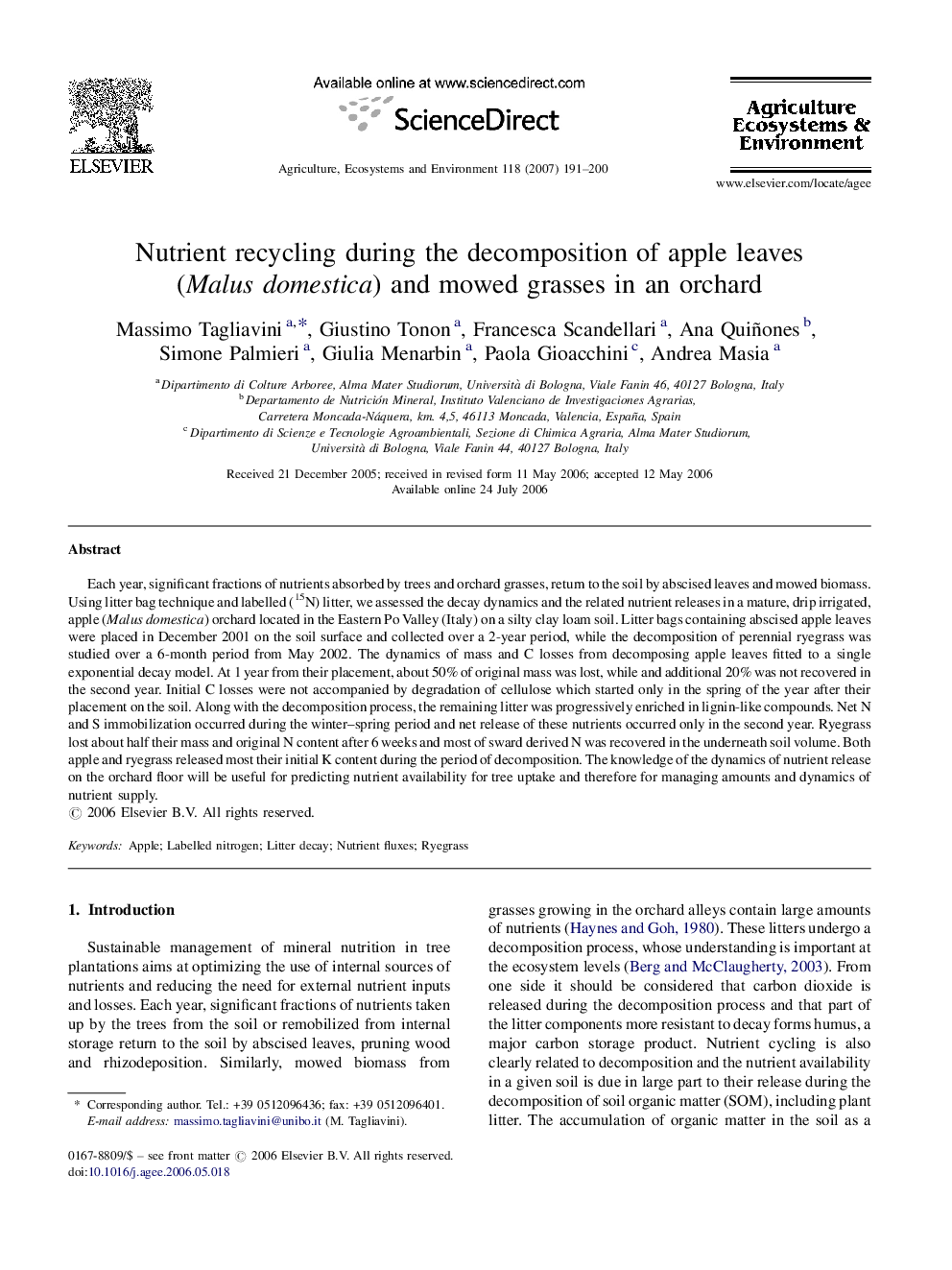 Nutrient recycling during the decomposition of apple leaves (Malus domestica) and mowed grasses in an orchard