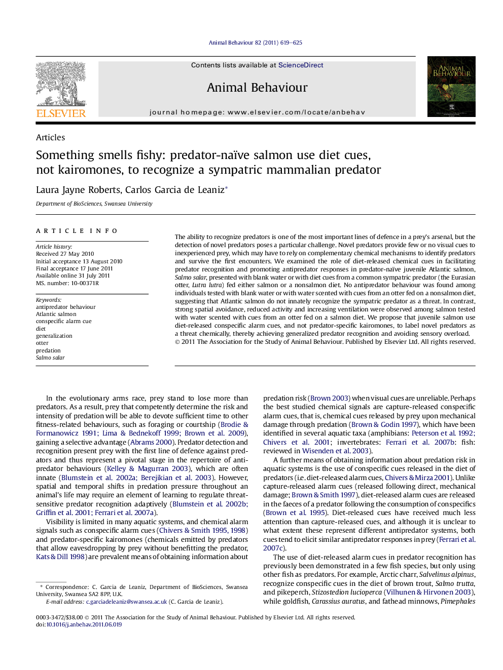 Something smells fishy: predator-naïve salmon use diet cues, not kairomones, to recognize a sympatric mammalian predator