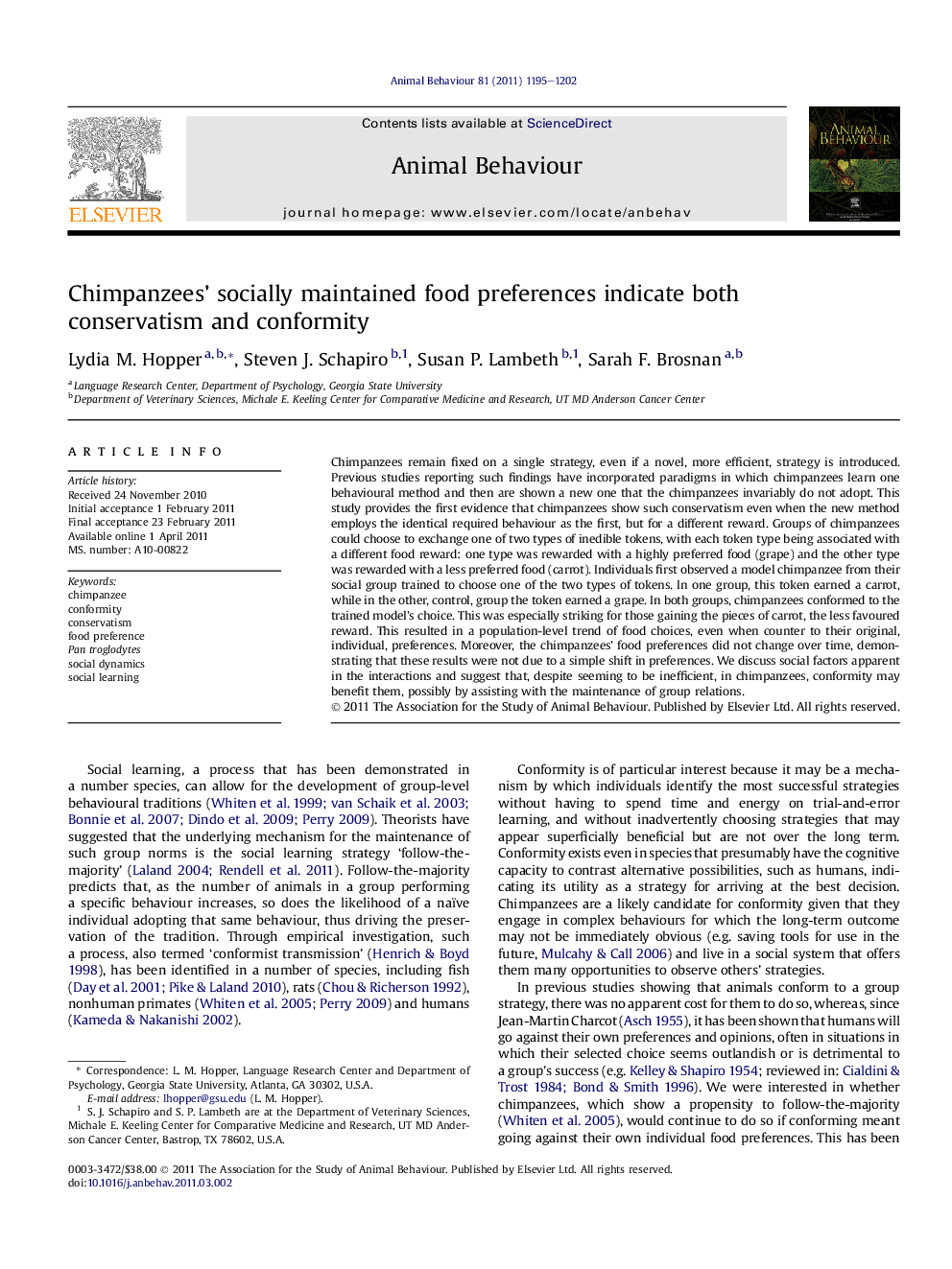 Chimpanzees’ socially maintained food preferences indicate both conservatism and conformity