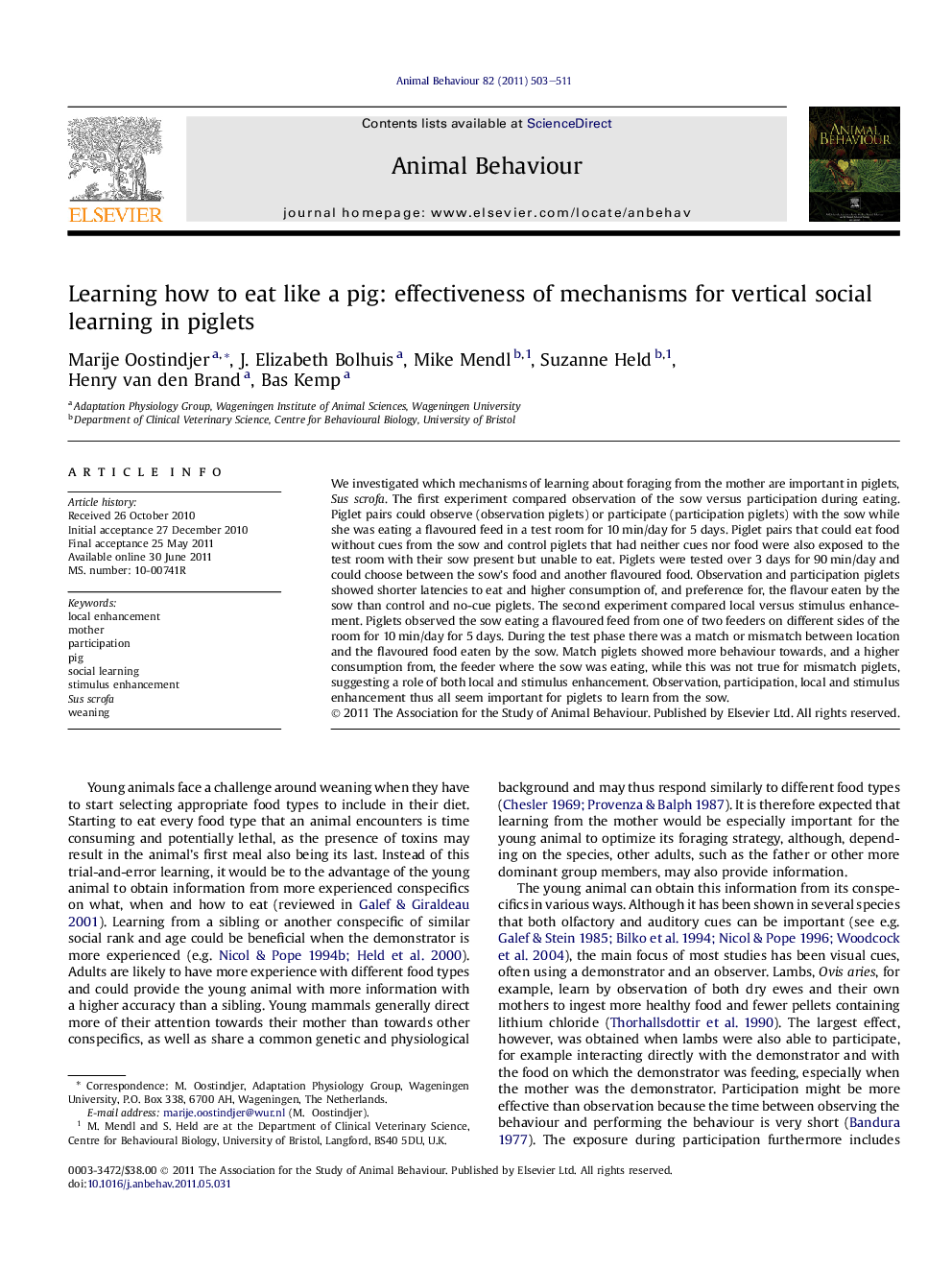 Learning how to eat like a pig: effectiveness of mechanisms for vertical social learning in piglets