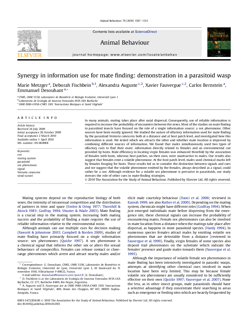 Synergy in information use for mate finding: demonstration in a parasitoid wasp