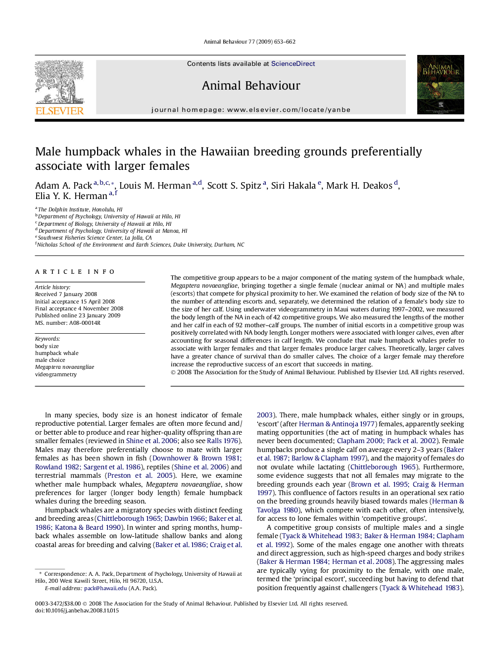 Male humpback whales in the Hawaiian breeding grounds preferentially associate with larger females