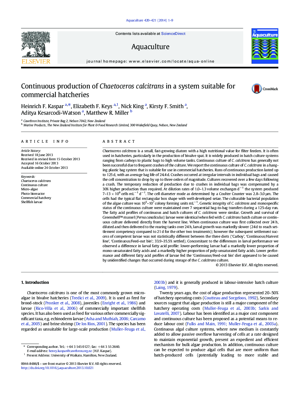 Continuous production of Chaetoceros calcitrans in a system suitable for commercial hatcheries