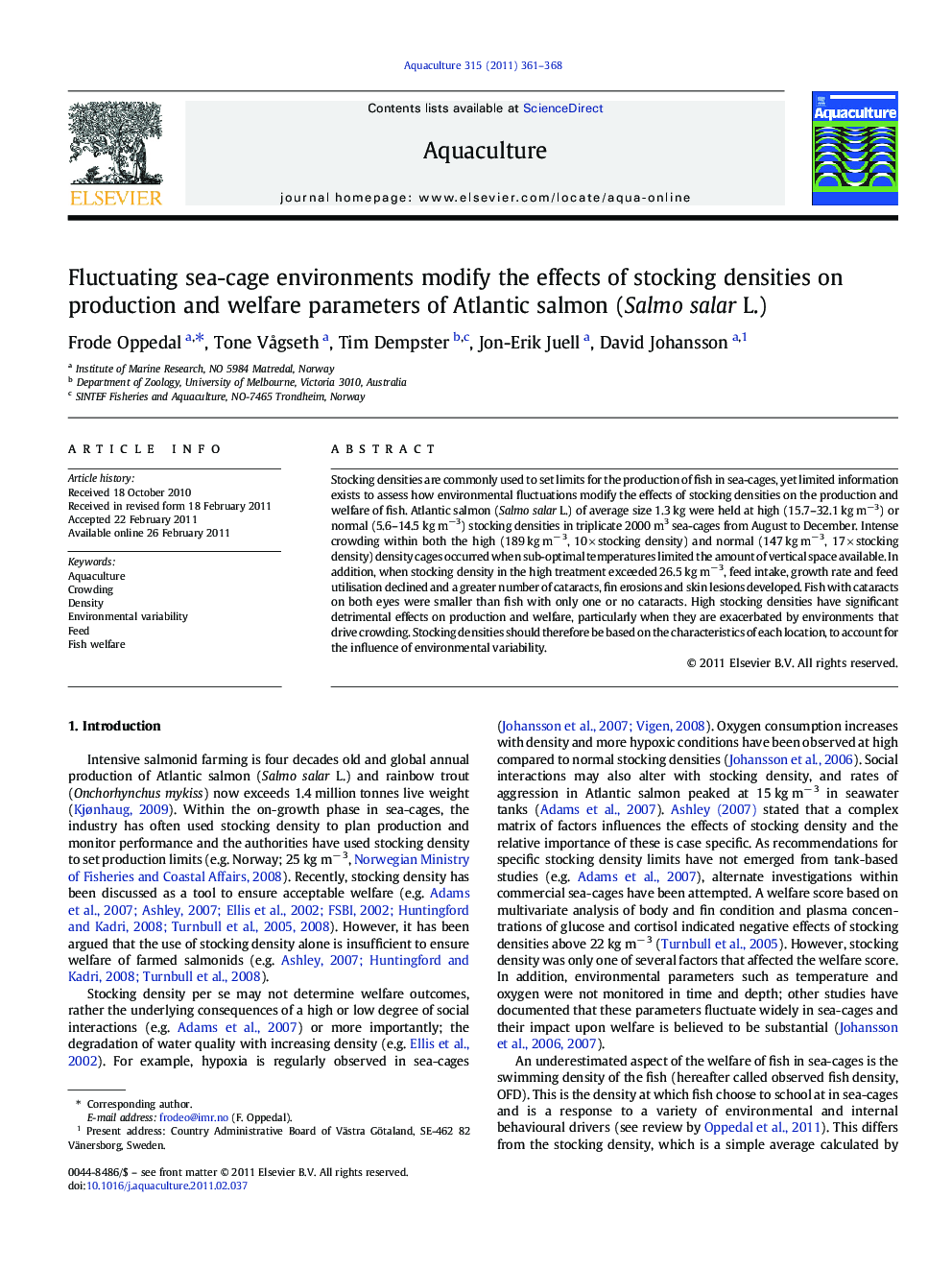 Fluctuating sea-cage environments modify the effects of stocking densities on production and welfare parameters of Atlantic salmon (Salmo salar L.)